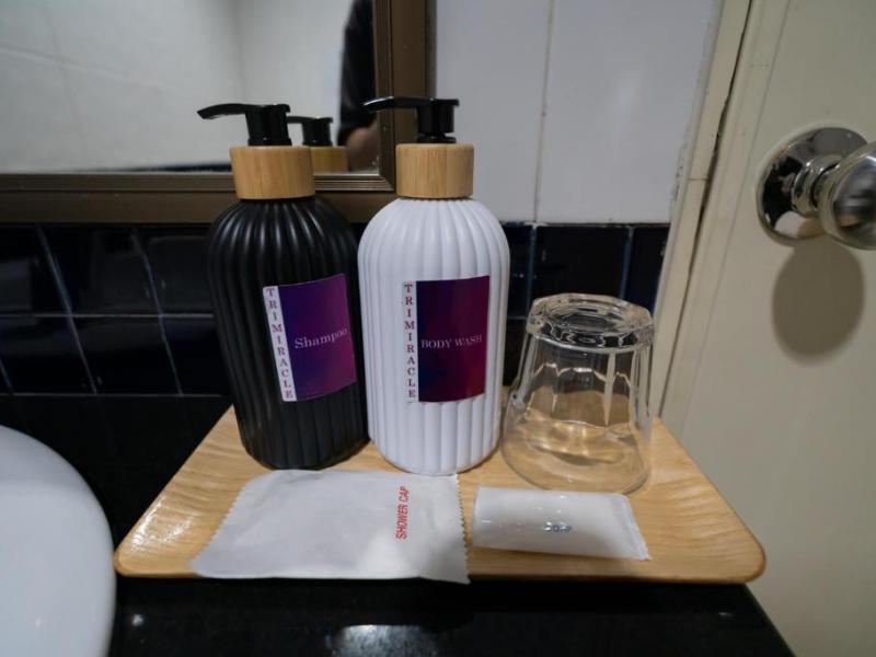 Tri's Miracle Apartment Kata