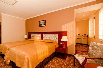 Grand Voyage Hotel