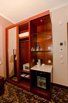 Grand Voyage Hotel