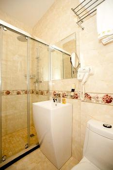 Grand Voyage Hotel