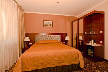 Grand Voyage Hotel