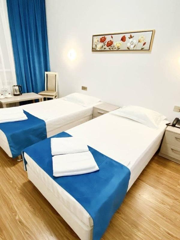 Qul-Khadisha hotel