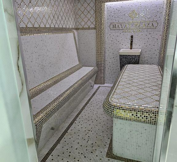 Hayat Plaza Hotel & Spa 