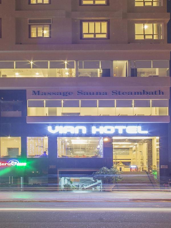 Vian Hotel Danang