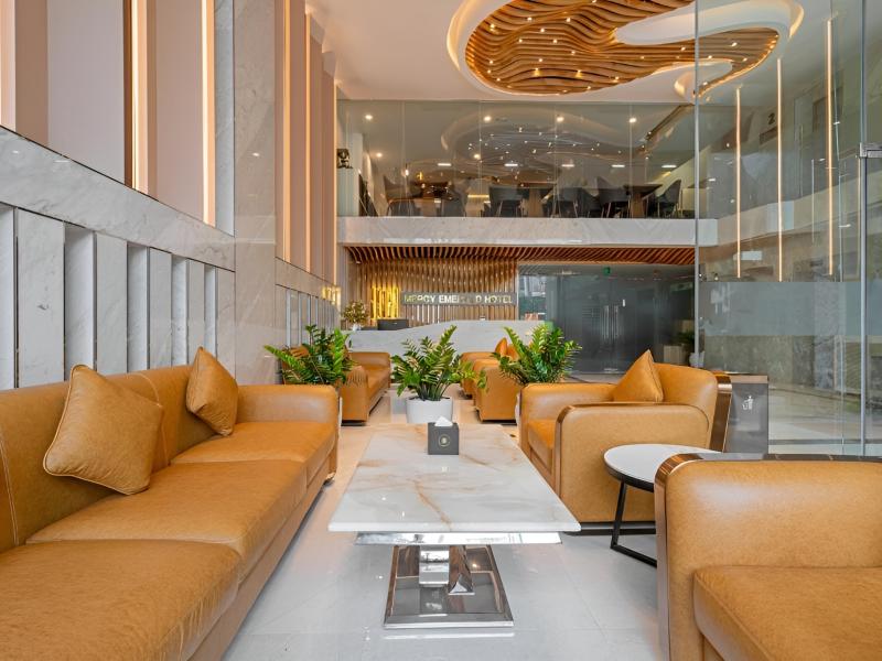 Mercy Emerald Hotel