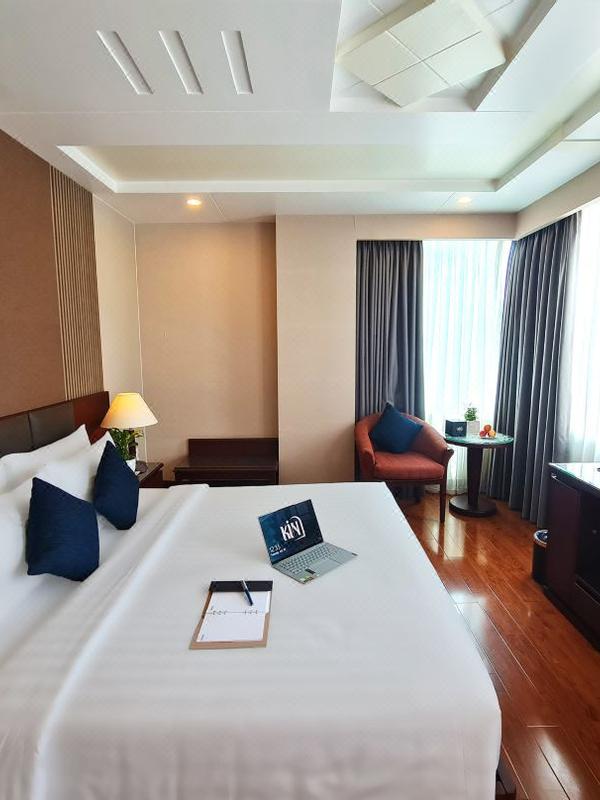 Kin Hotel Thi Sach