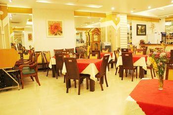 Kin Hotel Thai Van Lung