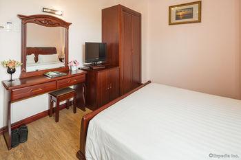 Kin Hotel Thai Van Lung