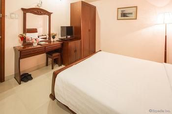 Kin Hotel Thai Van Lung