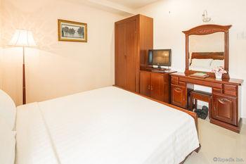 Kin Hotel Thai Van Lung