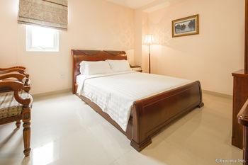 Kin Hotel Thai Van Lung
