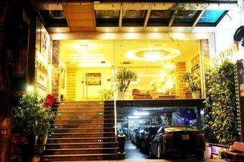 Kin Hotel Thai Van Lung