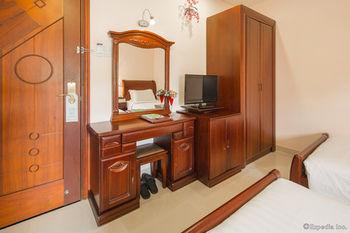 Kin Hotel Thai Van Lung
