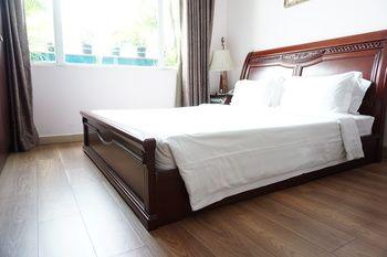 Kin Hotel Thai Van Lung