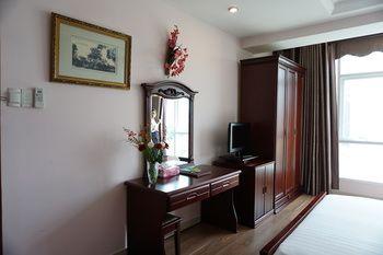 Kin Hotel Thai Van Lung