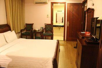 Kin Hotel Thai Van Lung