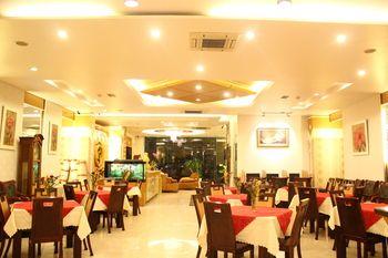 Kin Hotel Thai Van Lung