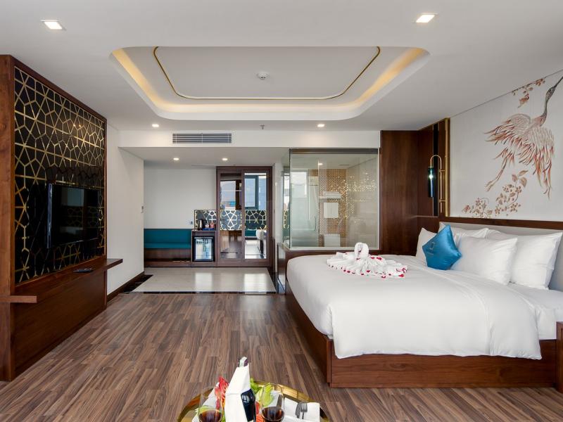 CN Palace Boutique Hotel