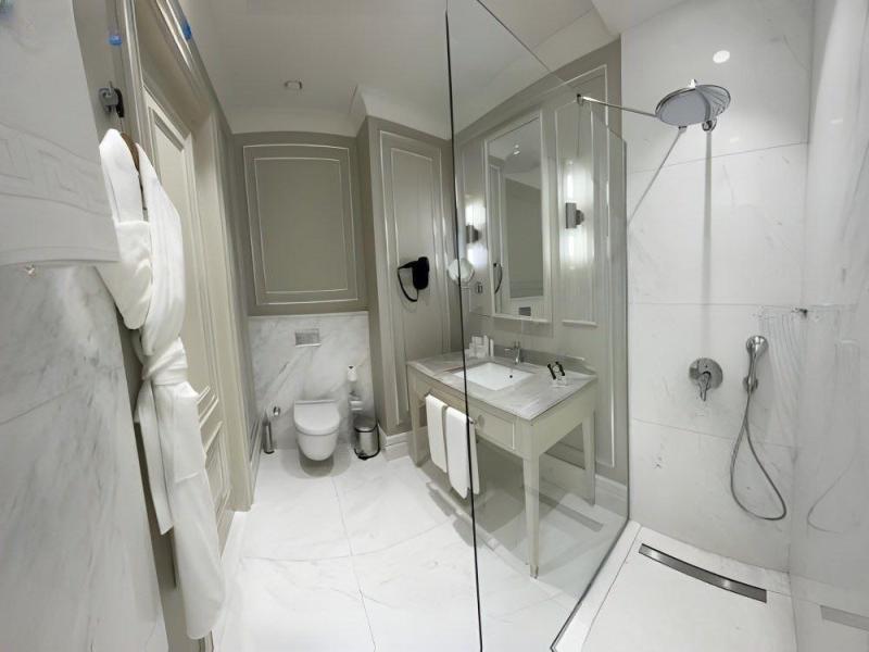 T-City Presidential Hotel
