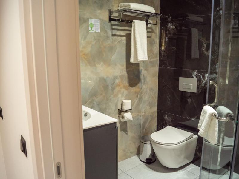 Meridian Plaza by Reikartz