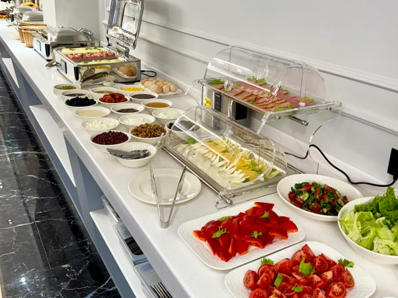 Meridian Plaza by Reikartz