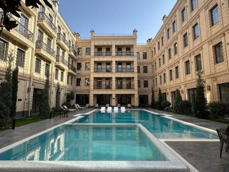 Meridian Plaza by Reikartz