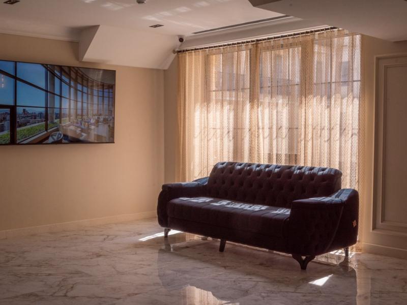 Meridian Plaza by Reikartz