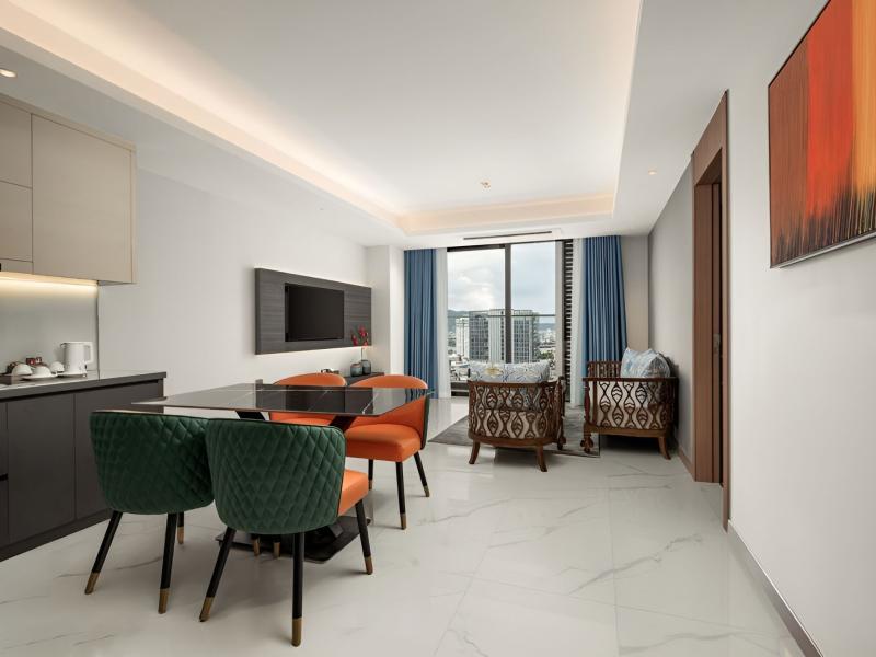 Centre Point Hotel and Residence