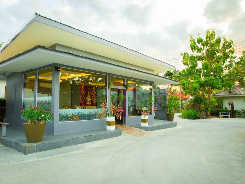 Florist Resort