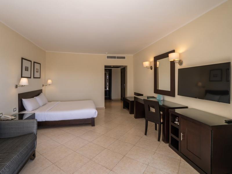 Fort Arabesque Resort, Spa & Villas