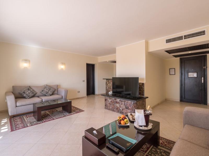 Fort Arabesque Resort, Spa & Villas