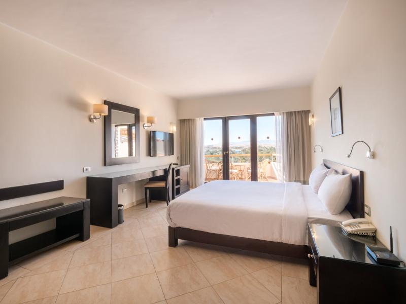 Fort Arabesque Resort, Spa & Villas