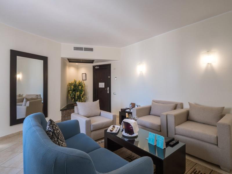 Fort Arabesque Resort, Spa & Villas