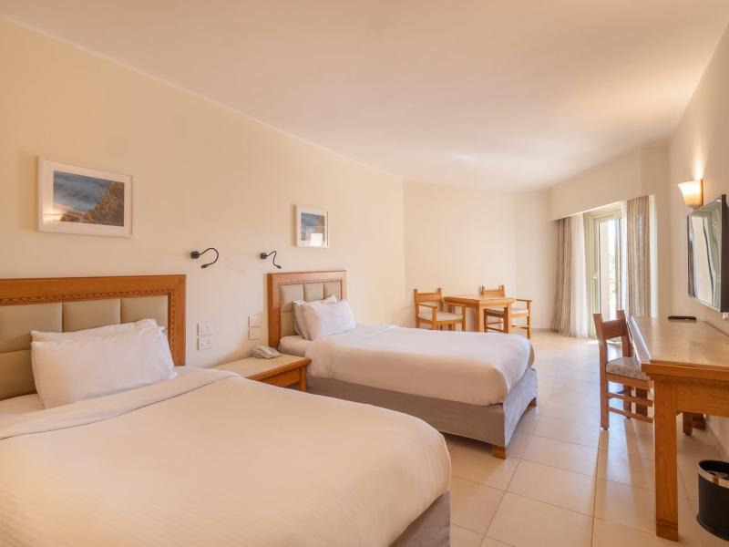 Fort Arabesque Resort, Spa & Villas