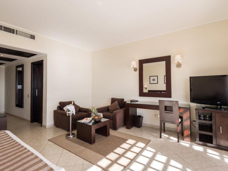 Fort Arabesque Resort, Spa & Villas