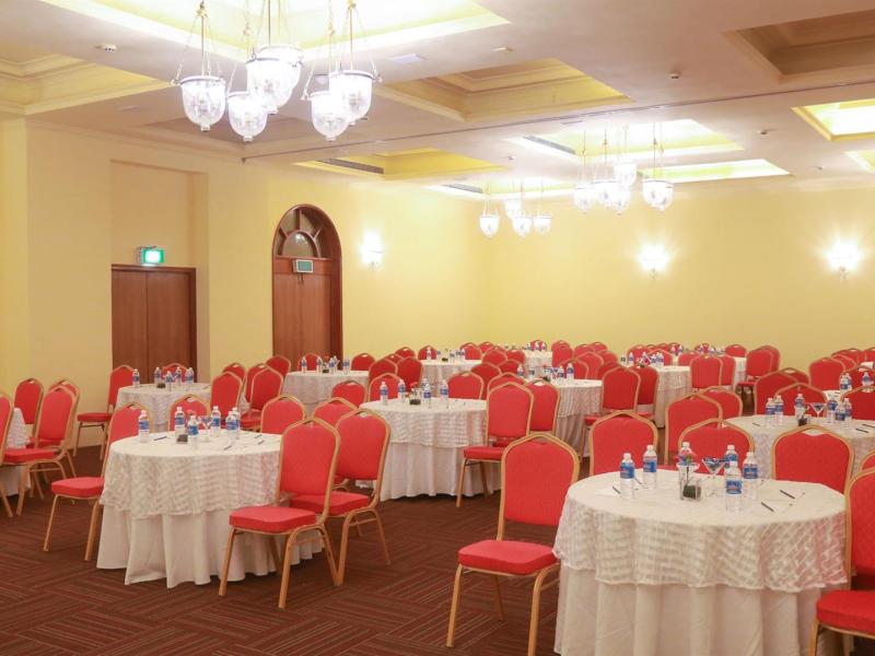 Acron Candolim Regina