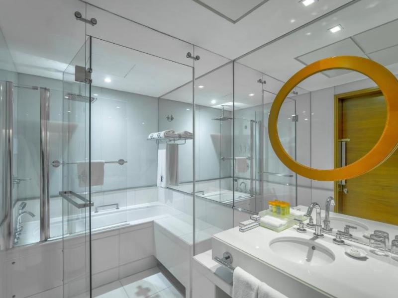 Majestic Premier Hotel