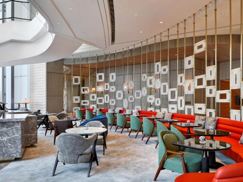 Four Seasons Hong Kong Hotel