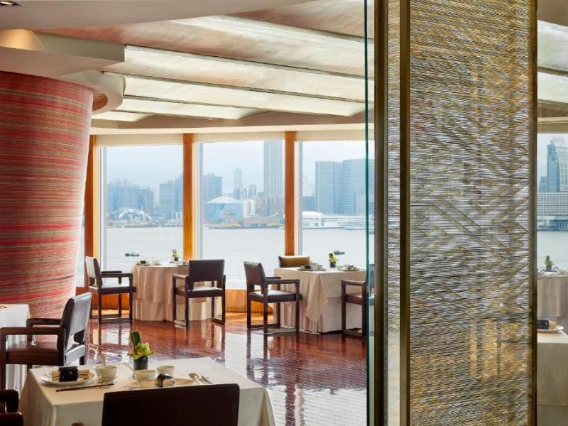 Four Seasons Hong Kong Hotel