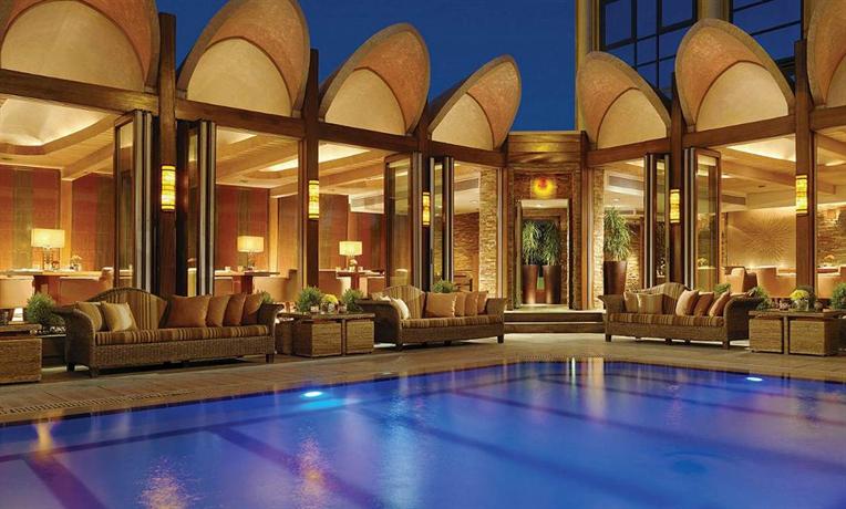 Four Seasons Hotel Cairo at The First Residence