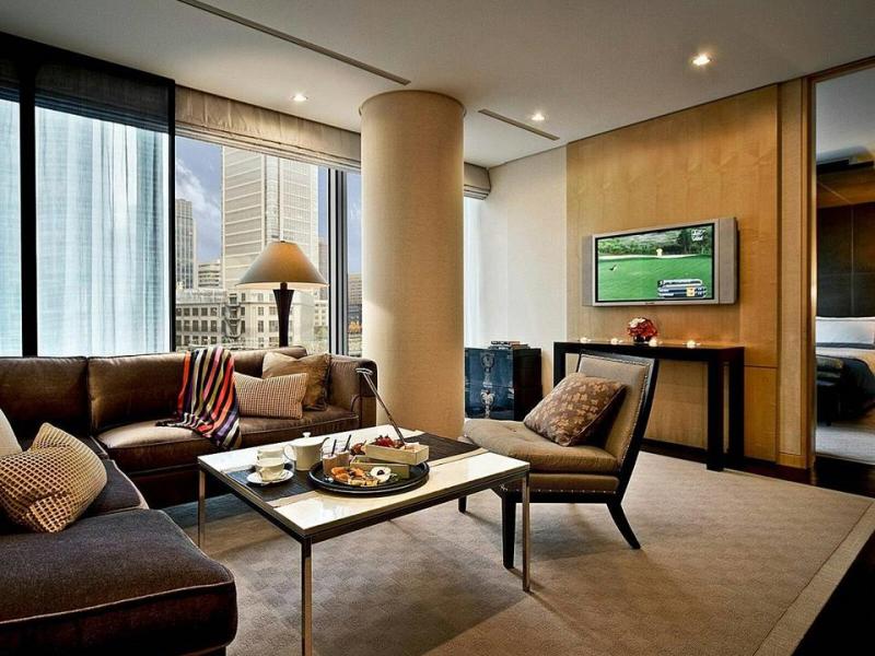 Four Seasons Marunouchi