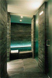 Four Seasons Marunouchi