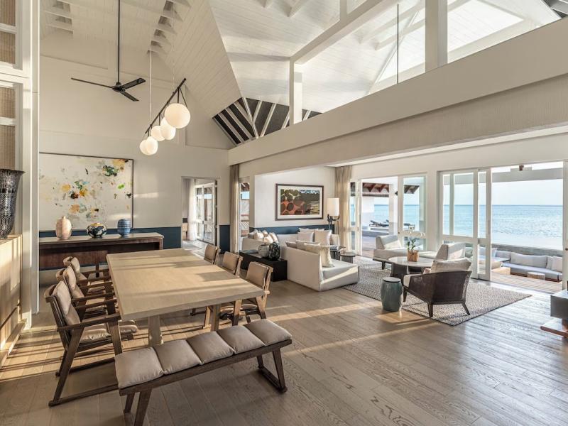 Four Seasons Resort Maldives at Landaa Giraavaru