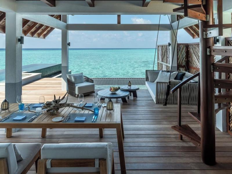 Four Seasons Resort Maldives at Landaa Giraavaru