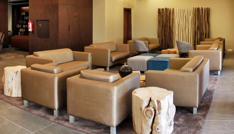 Four Views Monumental