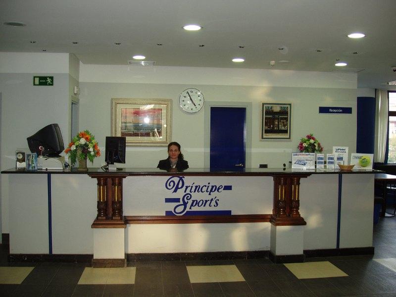 Foxa Tres Cantos Suites & Resort