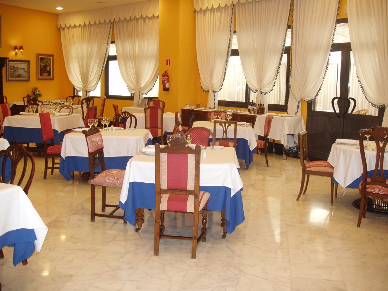 Foxa Tres Cantos Suites & Resort