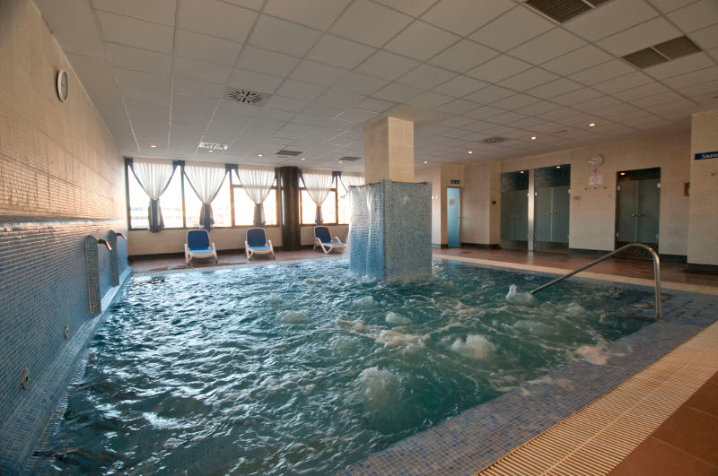 Foxa Tres Cantos Suites & Resort