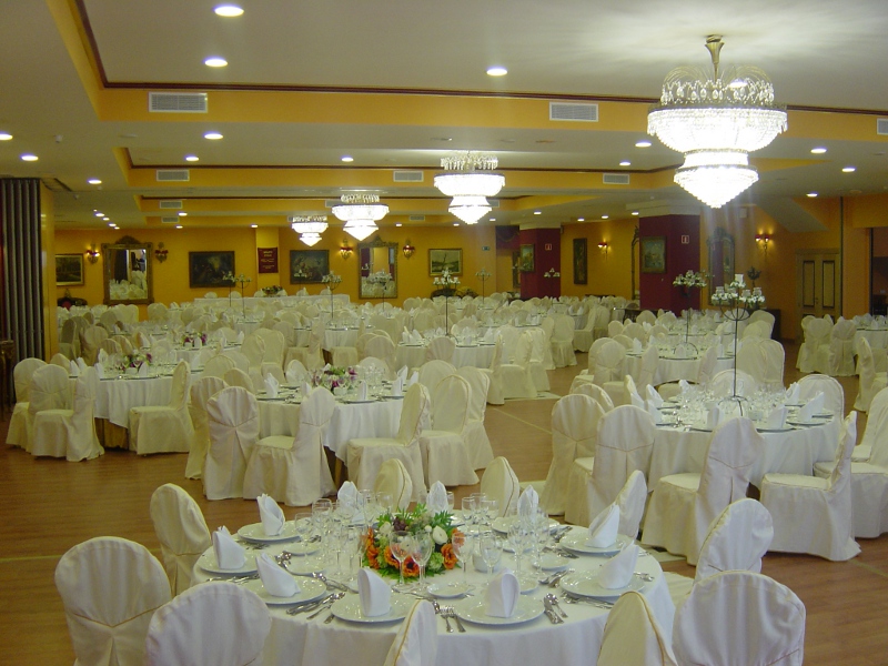 Foxa Tres Cantos Suites & Resort
