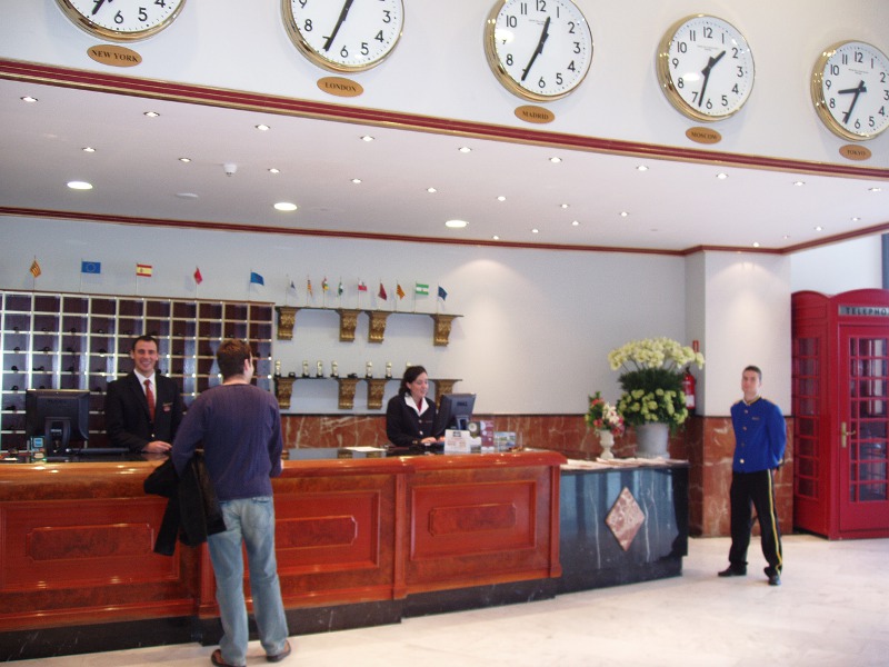 Foxa Tres Cantos Suites & Resort